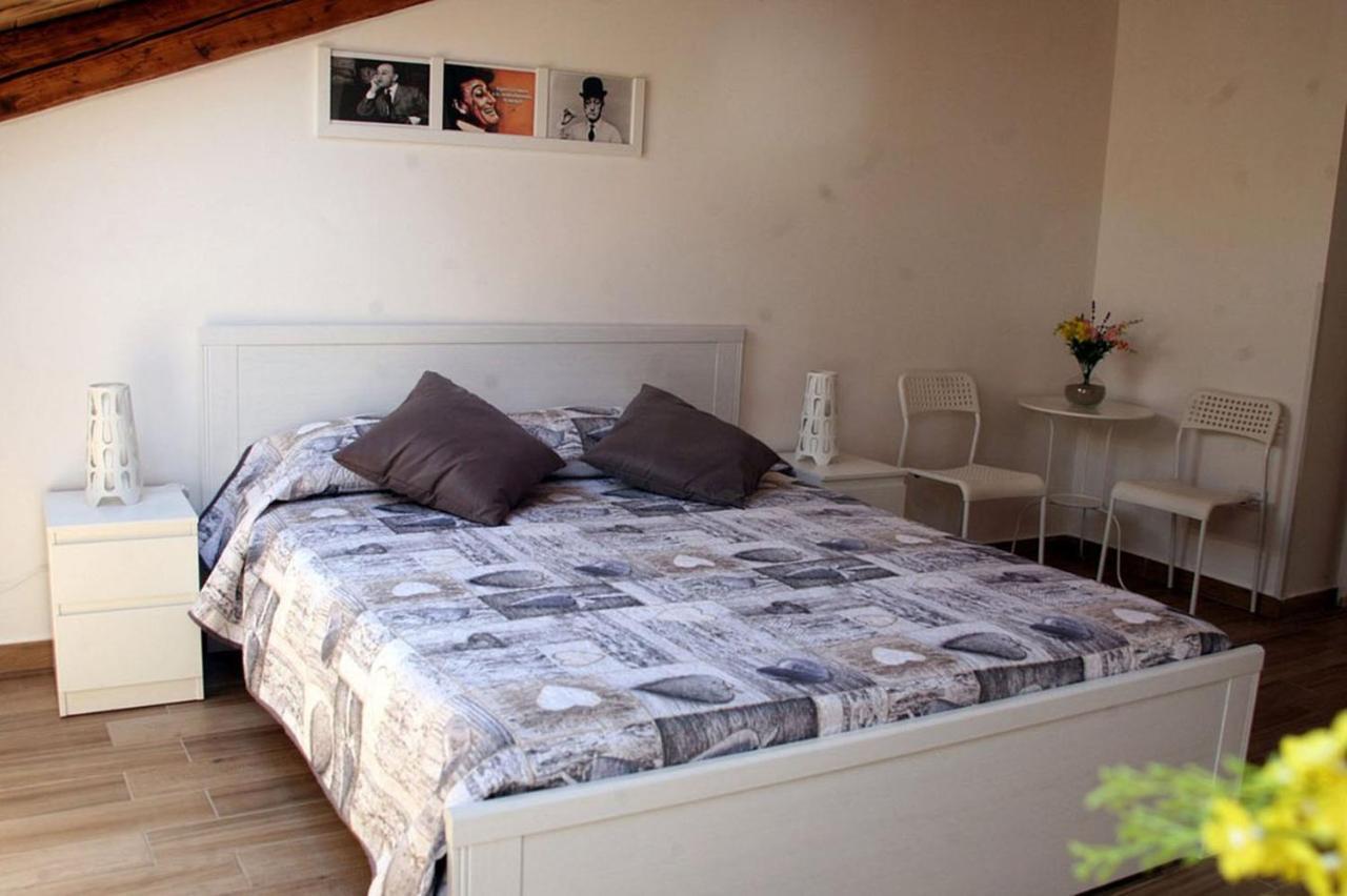 Il Tesoro Di Napoli B&B Nápoles Exterior foto